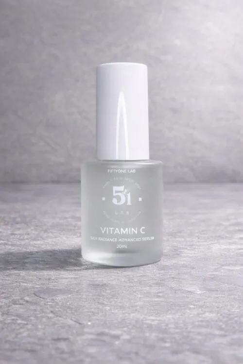 Silk Radiance Advanced Serum dengan Vitamin C Stabil (Ascorbyl Tetraisopalmitate) - 20 ml